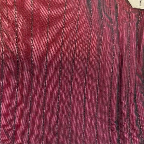 RAVEL Striking Pink Top with unique cut out style zipper front, collar size M - Picture 9 of 12